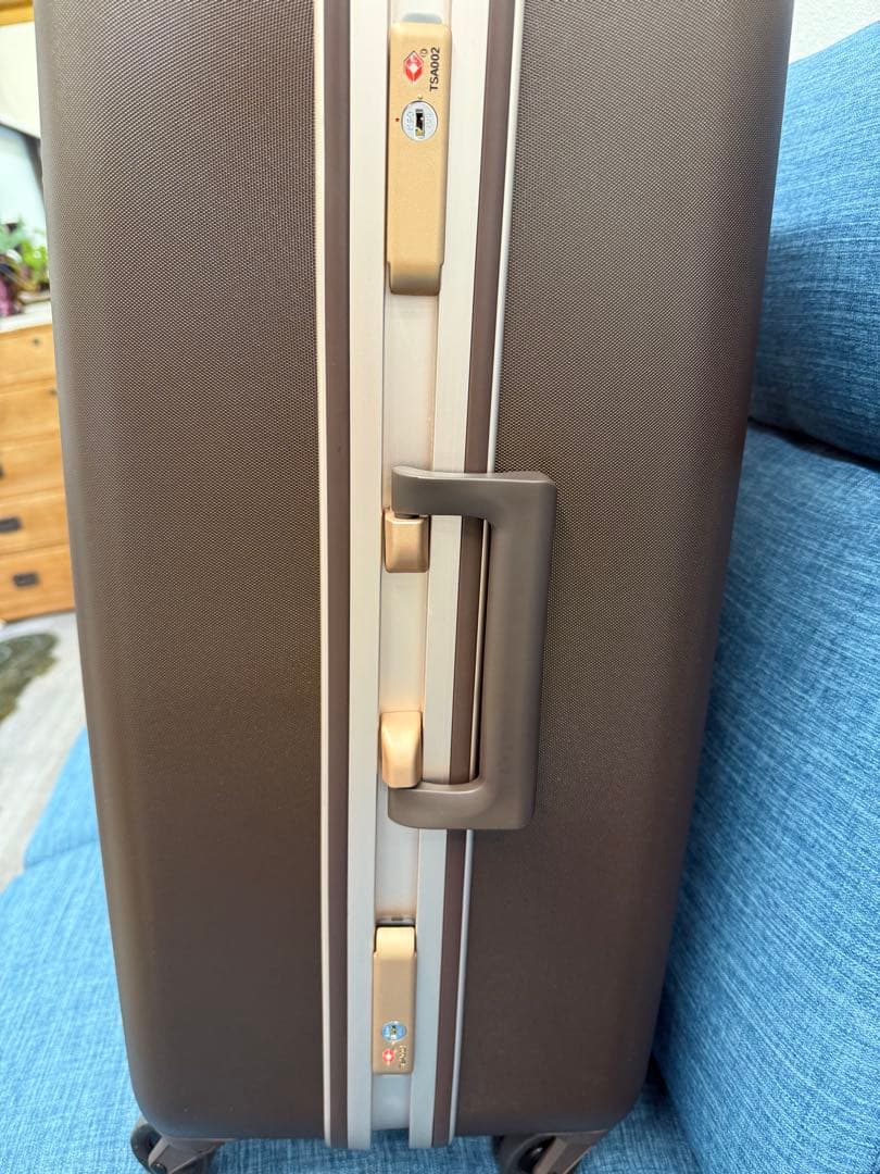 SUNCO SIGNER BIENES ブラウン キャリーケース64L