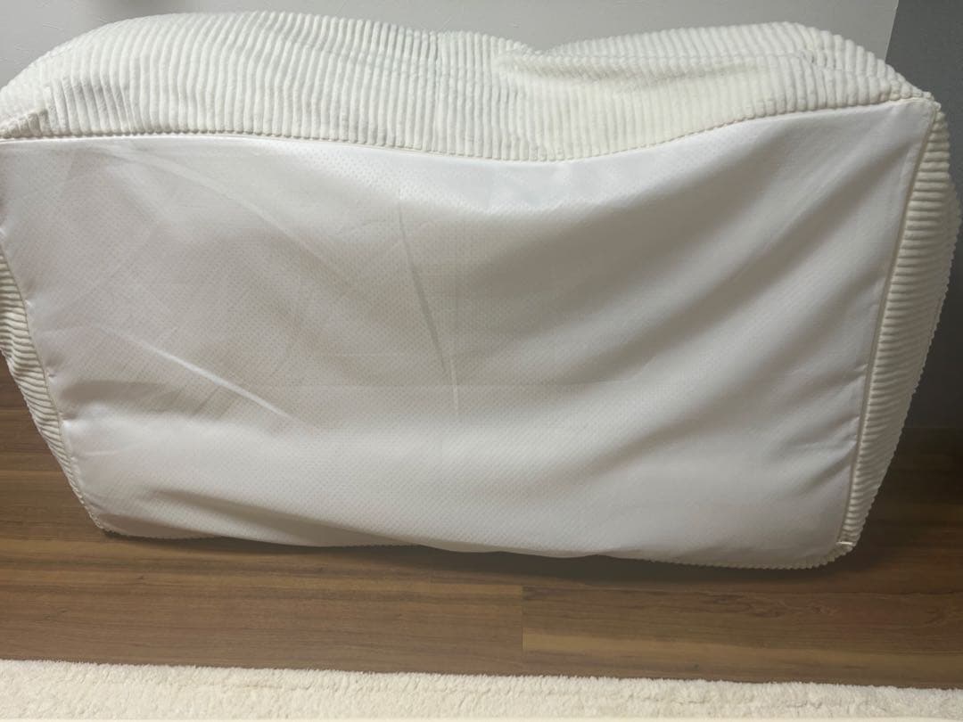 HUGME 2人掛けビーズソファ IVORY