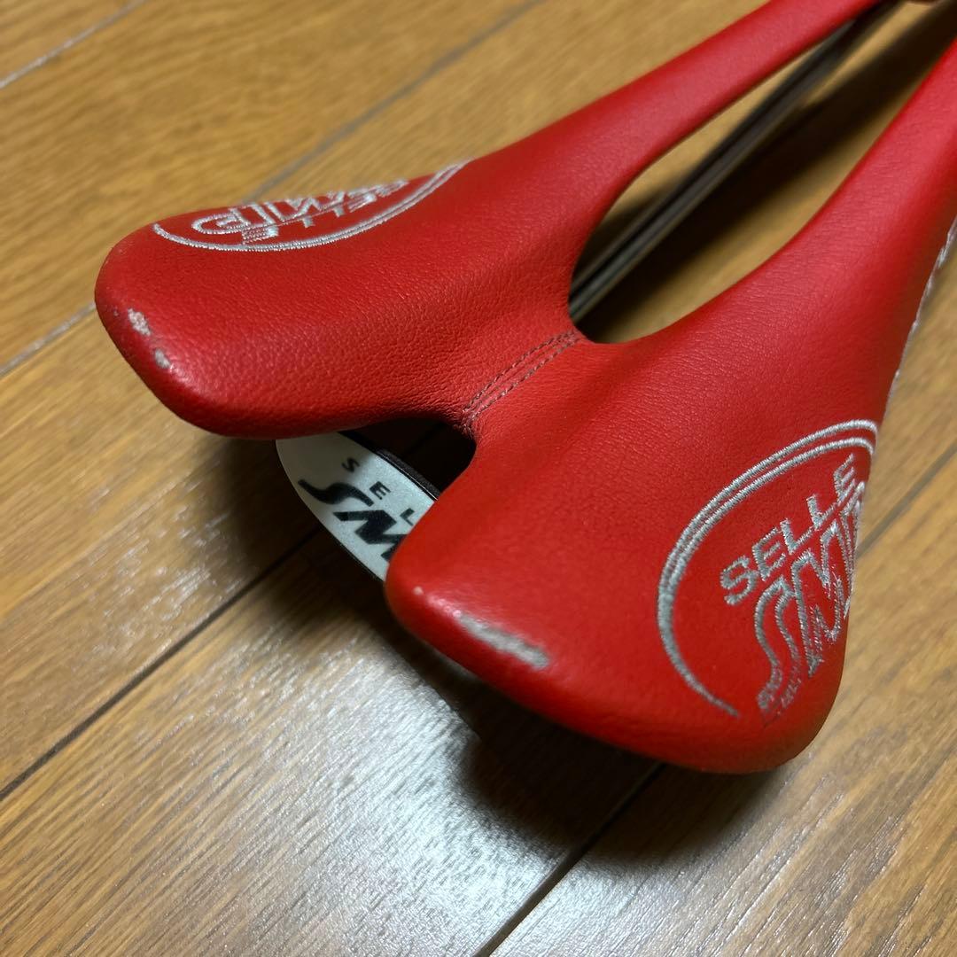 Selle Italia Composite レッドサドル