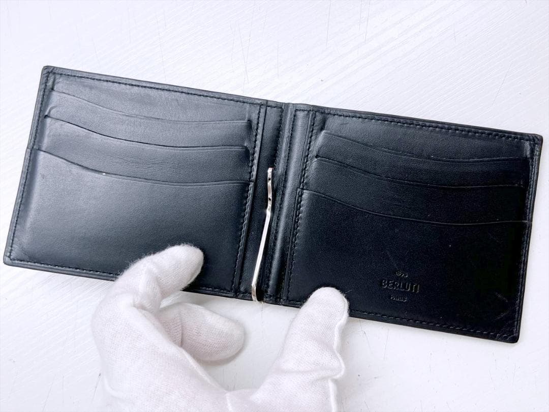 Berluti　ベルルッティ　フィギュア　スクリットレザー　マネークリップ