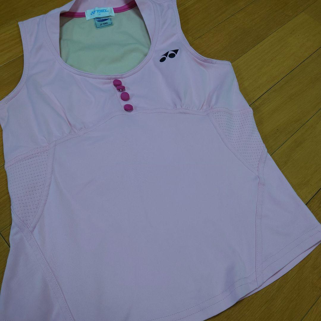 テニスウェア✨ヨネックス✨トップス２枚Мsize✨&スコート１枚Ｌsize✨
