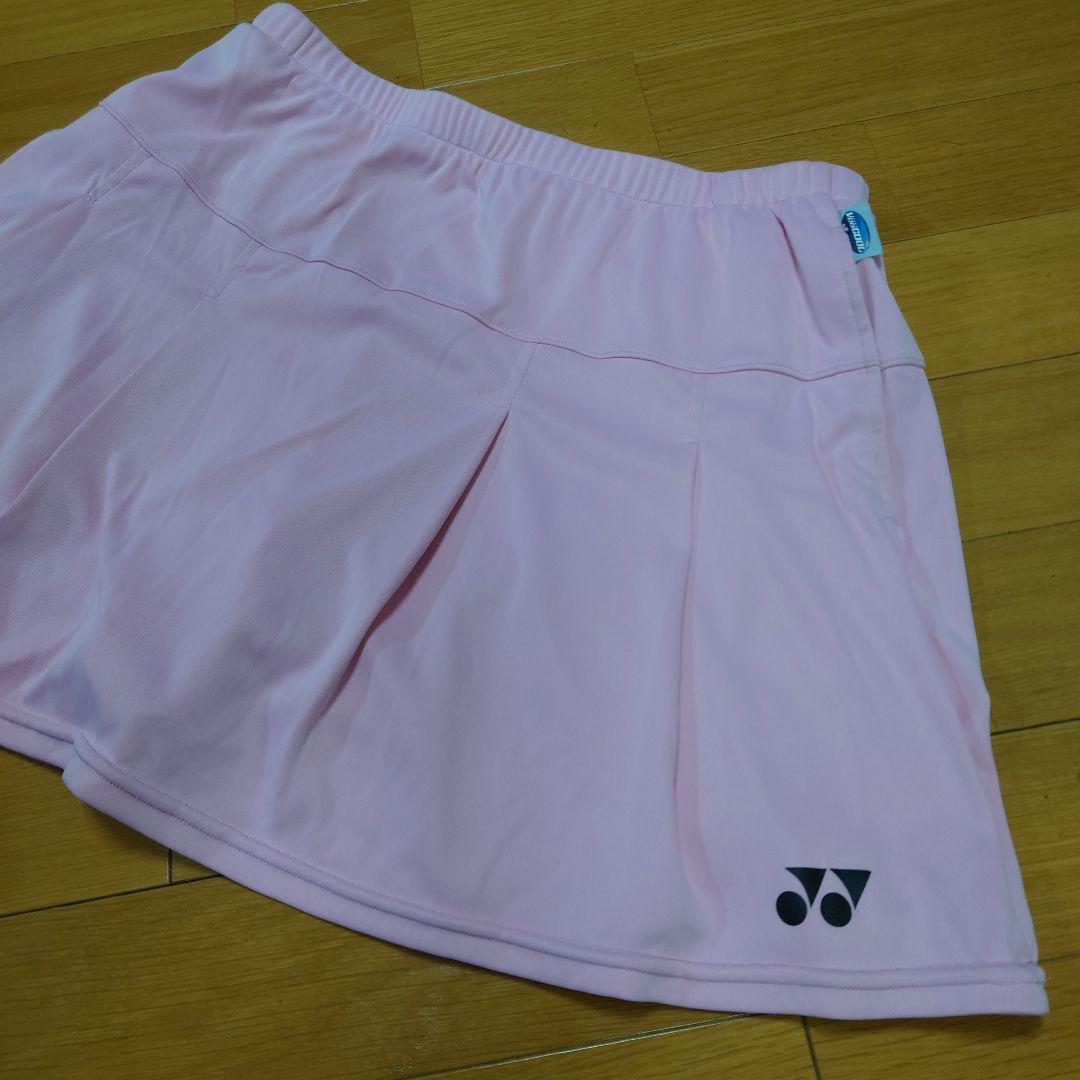テニスウェア✨ヨネックス✨トップス２枚Мsize✨&スコート１枚Ｌsize✨