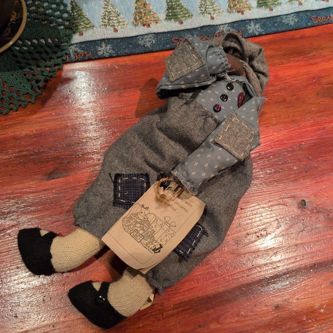 アティックベイビーズ　ビンテージスタイル人形