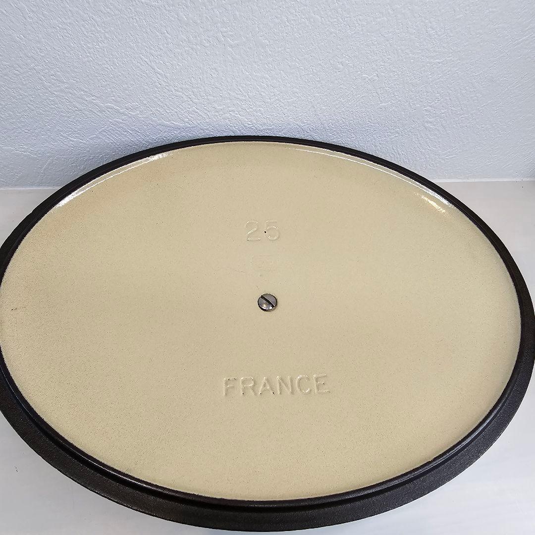 希少 廃盤 LE CREUSET ル・クルーゼ オバール 25cm モスグリーン