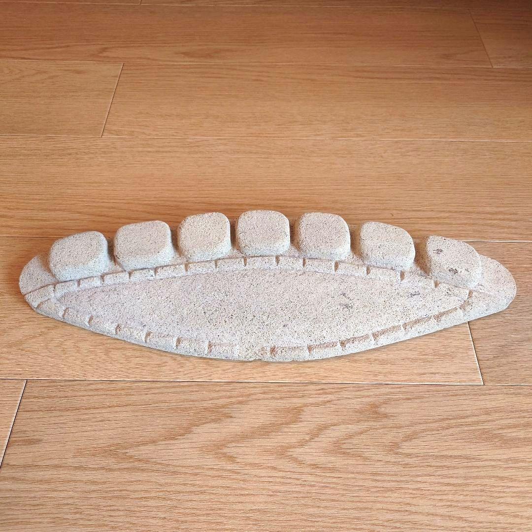 イースター島のモアイ像 置物7体＆台座