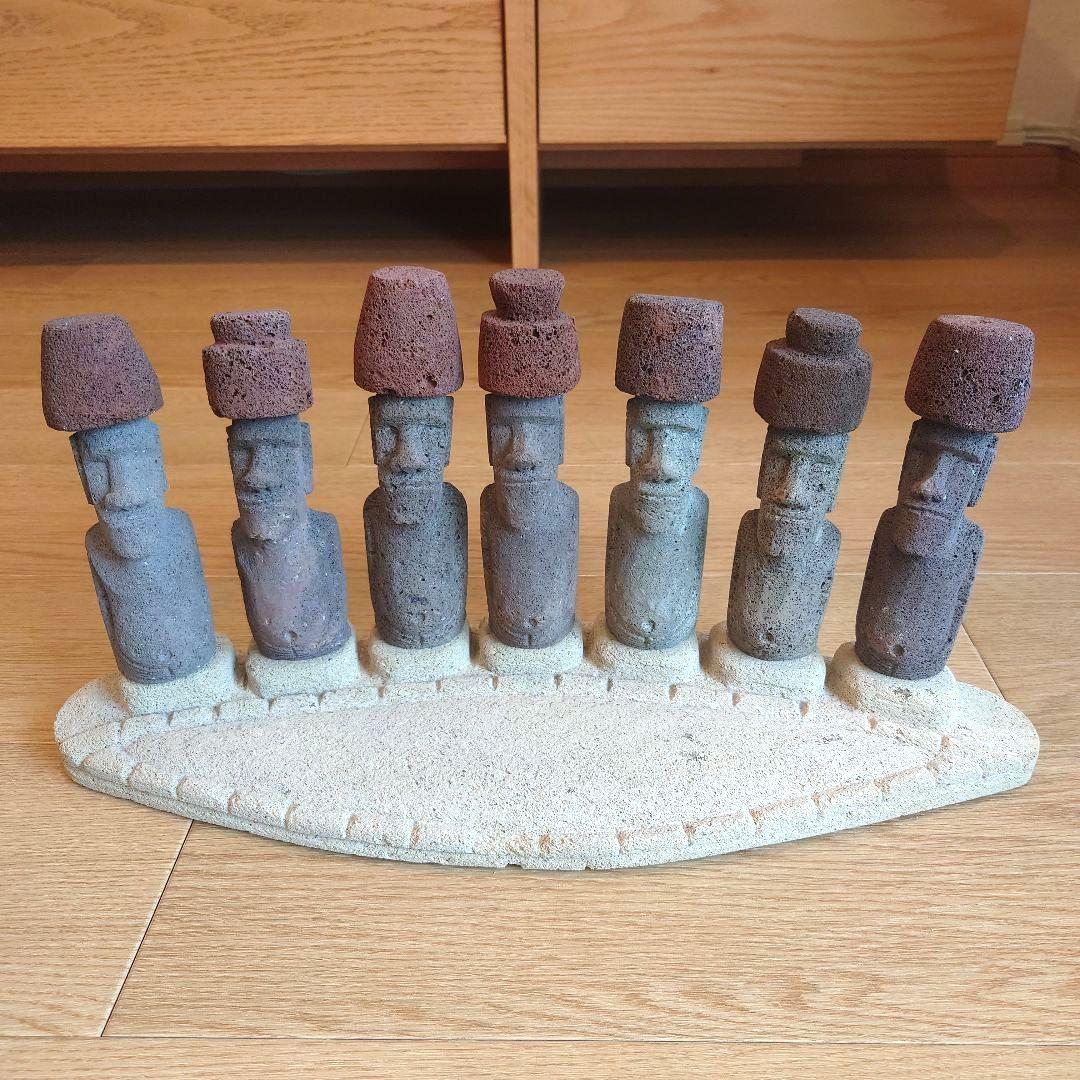 イースター島のモアイ像 置物7体＆台座