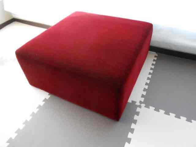 ベロアのオットマン スツール 足置き台 1人掛椅子