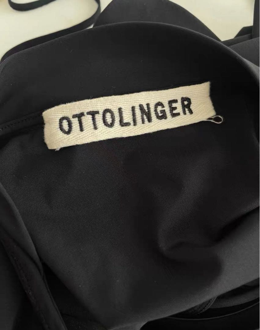Ottolinger Tシャツ