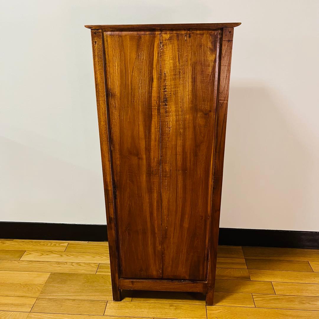 希少品　キャビネット 収納棚 アカンサスの彫刻 フランスアンティーク家具