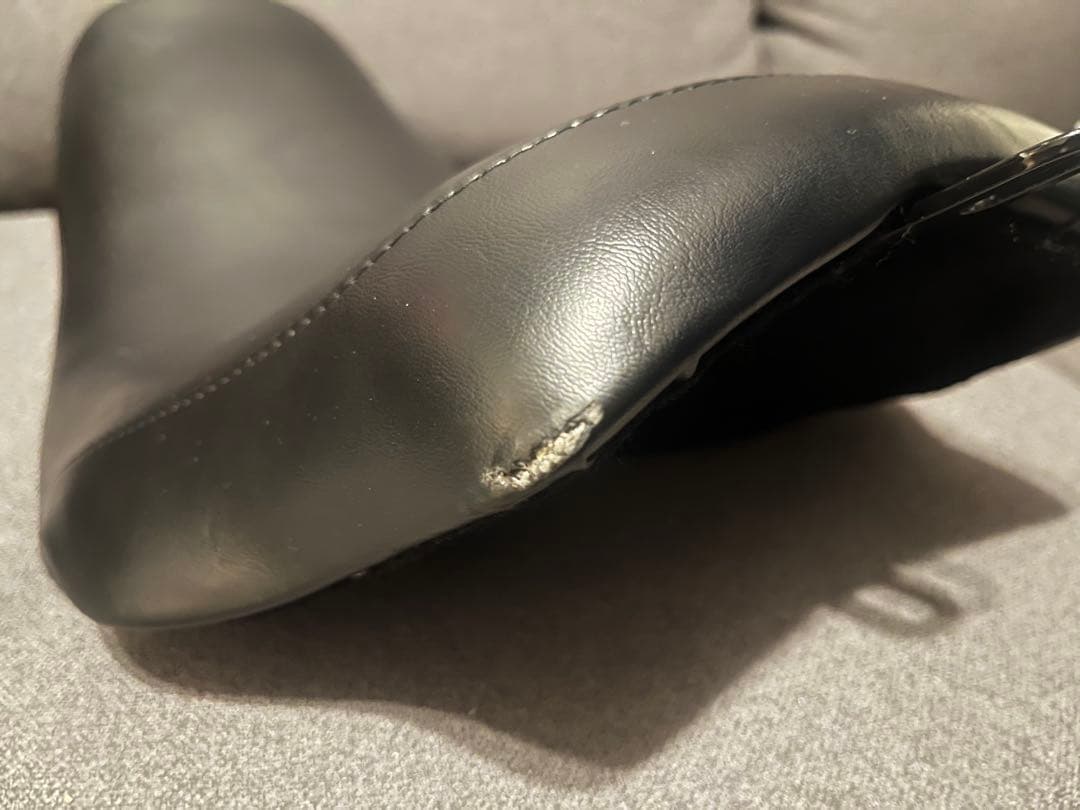 値下げしました‼️Le Pera 黒 ダイナ用　スリムバイクシート　LK-001