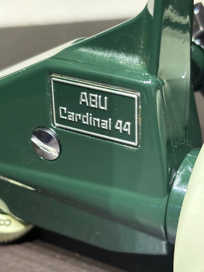 ABU Cardinal 44 スピニングリール グリーン/ホワイト⭐️注目