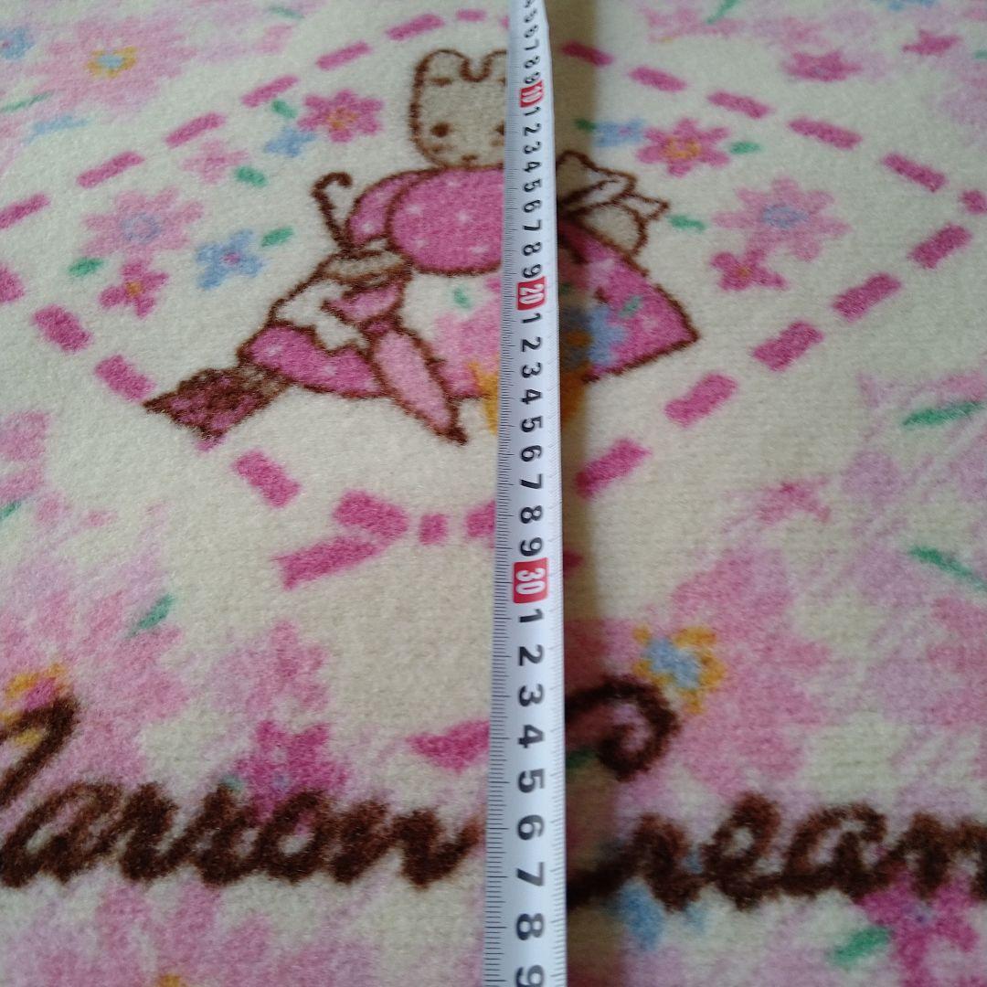 ルームボックス　絨毯　マット　デスクマット　カーペット　マロンクリーム　サンリオ