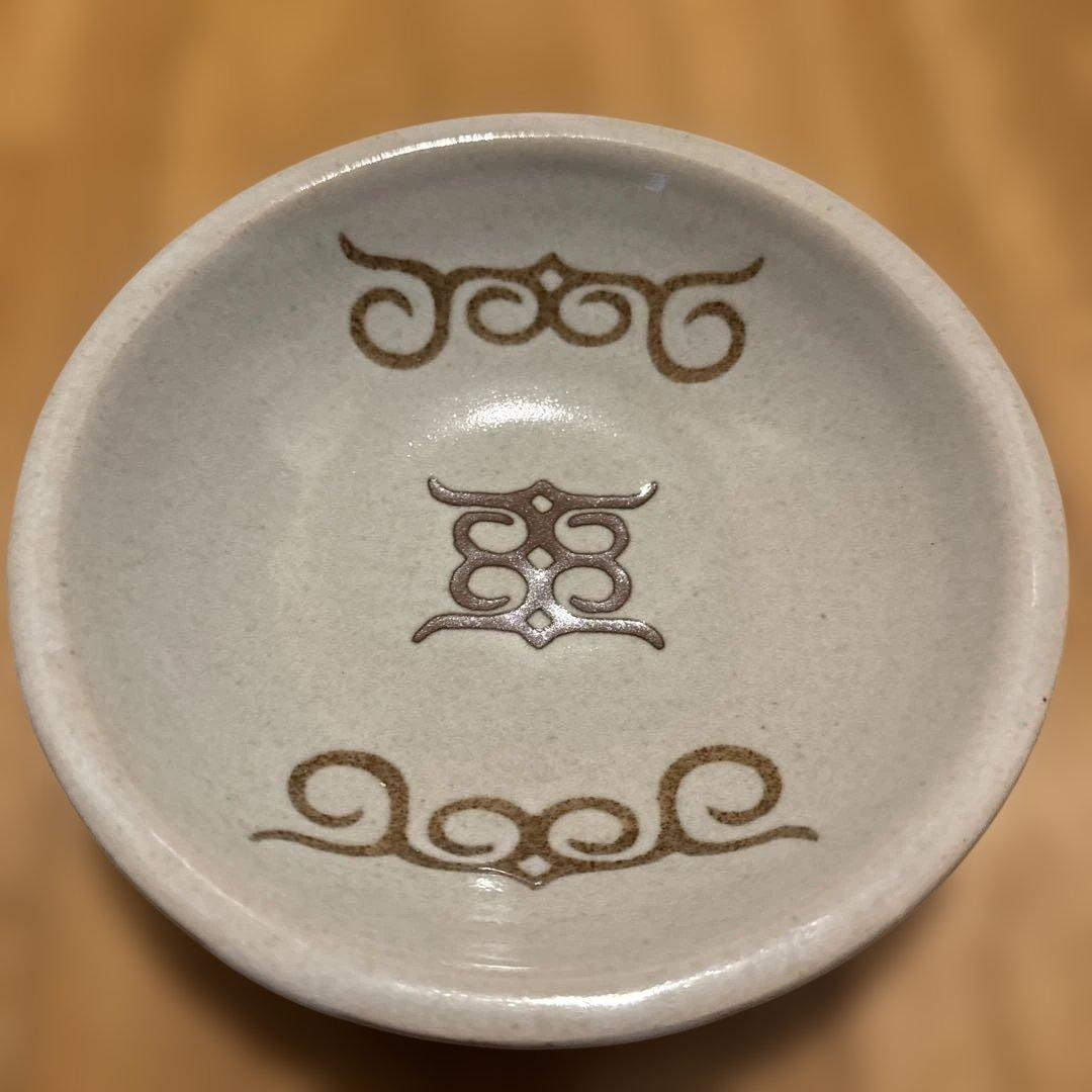 アイヌ紋様　皿