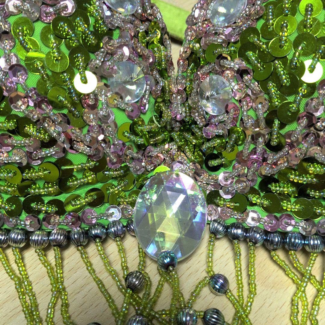 美品　ベリーダンス衣装　セットアップ　ブラベルト　ライトグリーン　オリエンタル