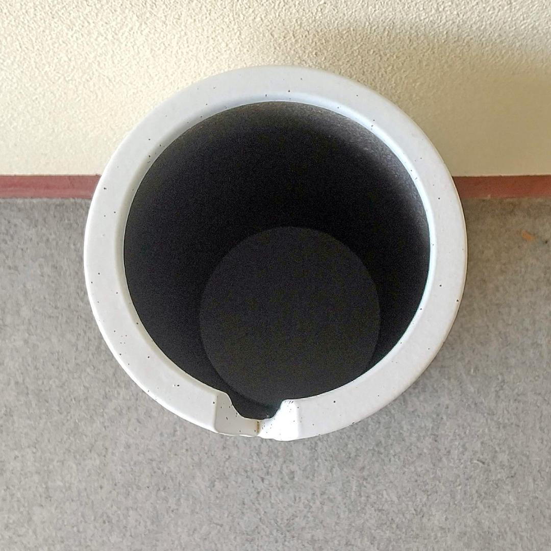 陶器傘立て　結び傘立　信楽焼　ヤマタツ陶業　TK-720　おしゃれ　ホワイト