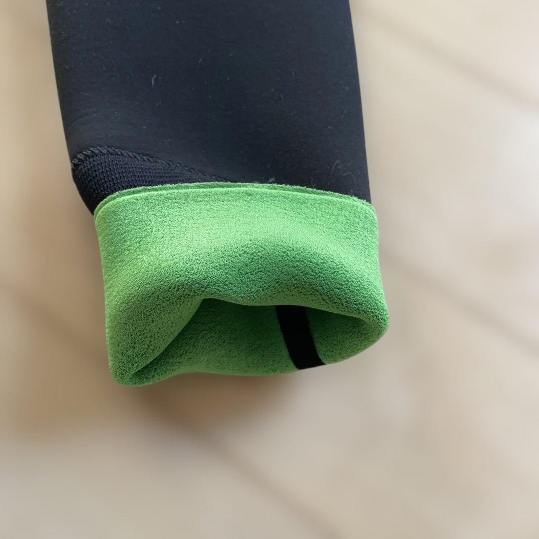 パタゴニア　新品ウェットスーツ　XLSサイズ　Ｒ2