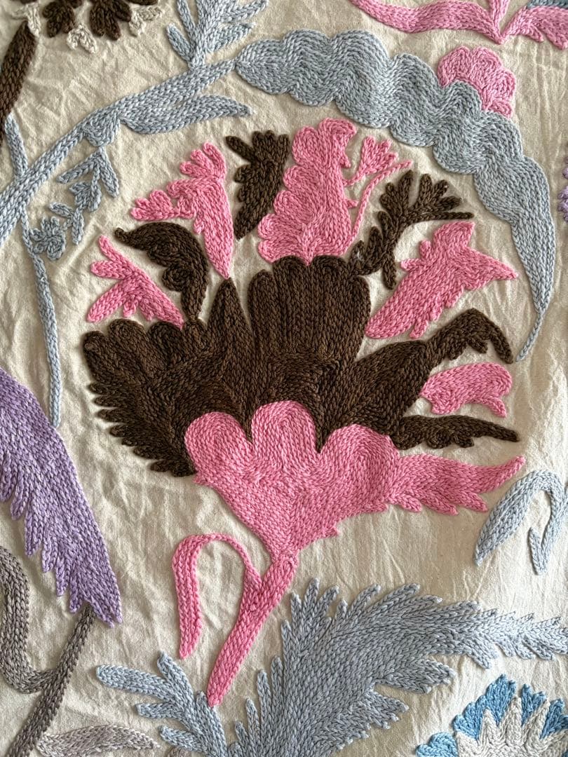 「新品未使用」　スザニ刺繍　スザニ　インドスザニ　手刺繍　インド　一点もの