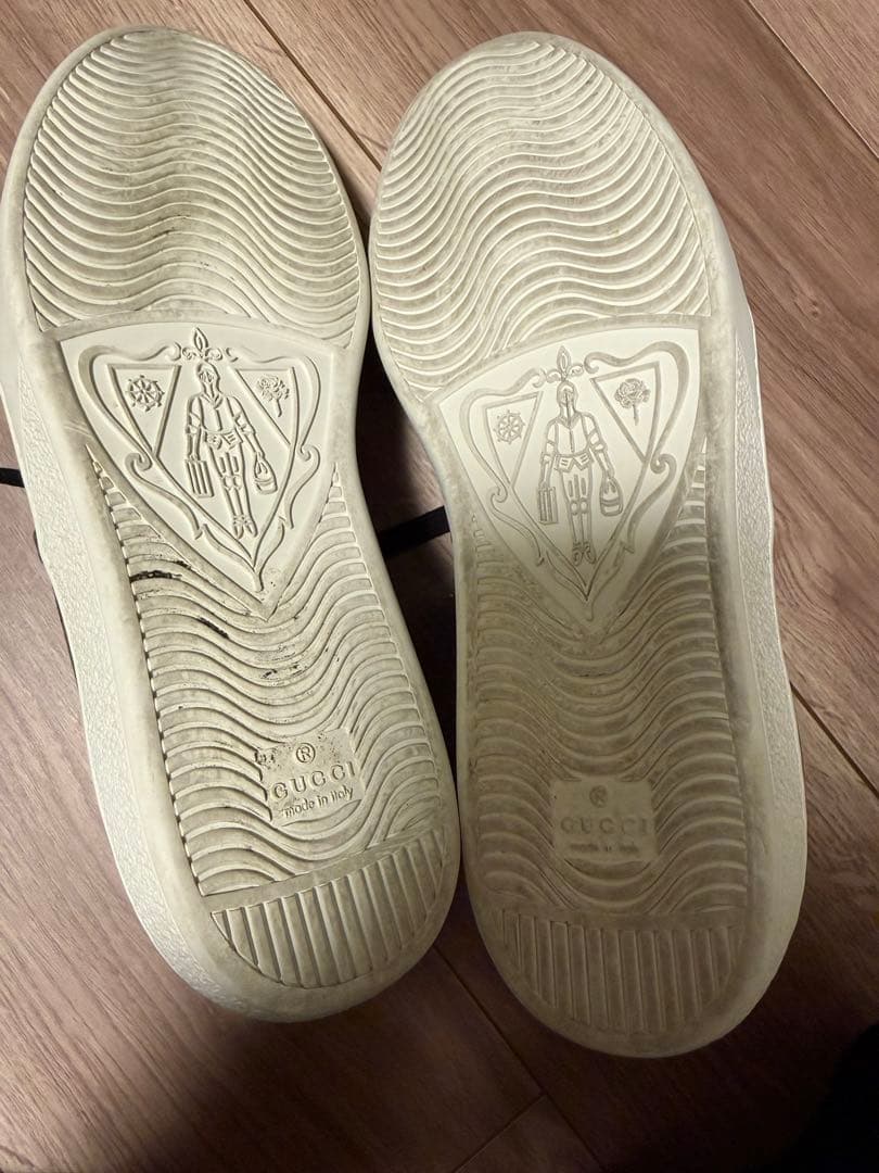 GUCCI カラフル花柄 スニーカー