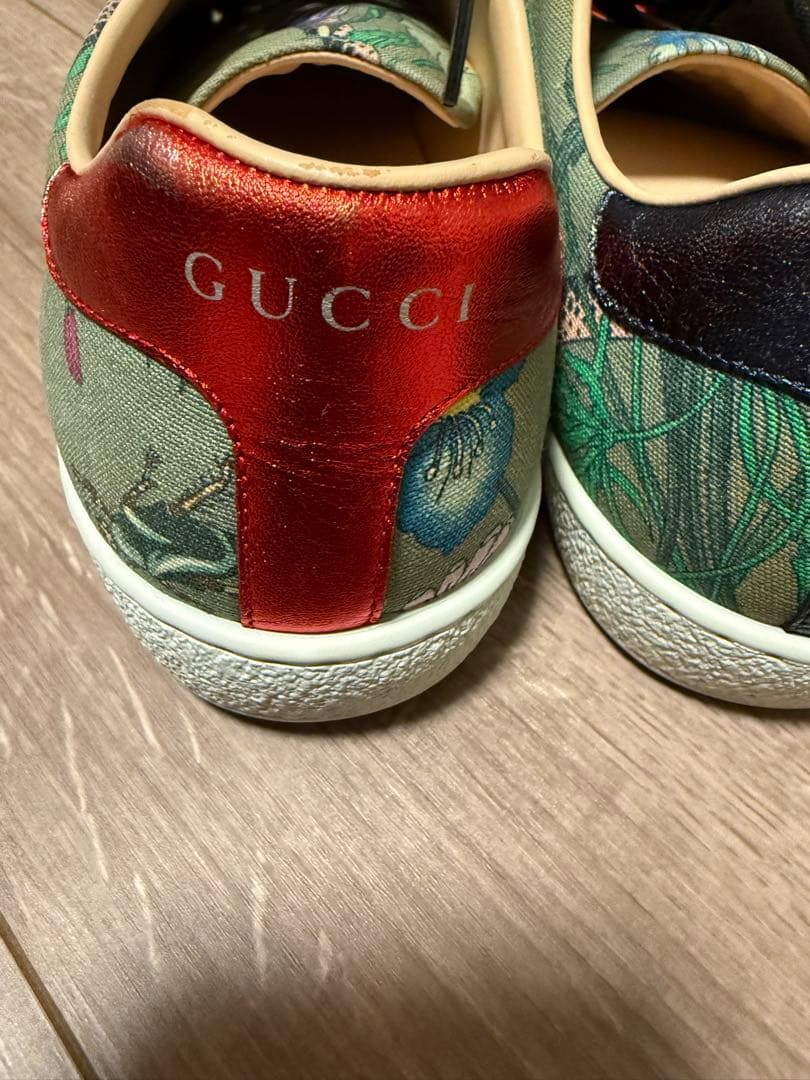 GUCCI カラフル花柄 スニーカー