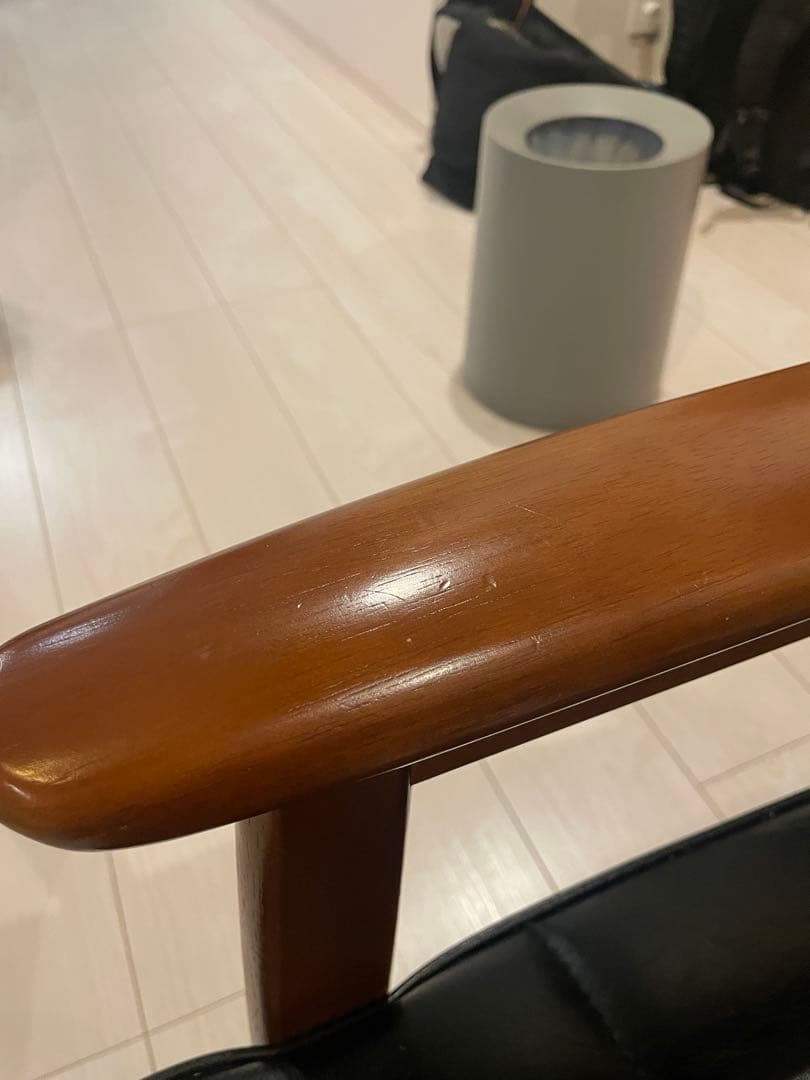 【てんてん】カリモク60 Kチェア ブラック 2シーター