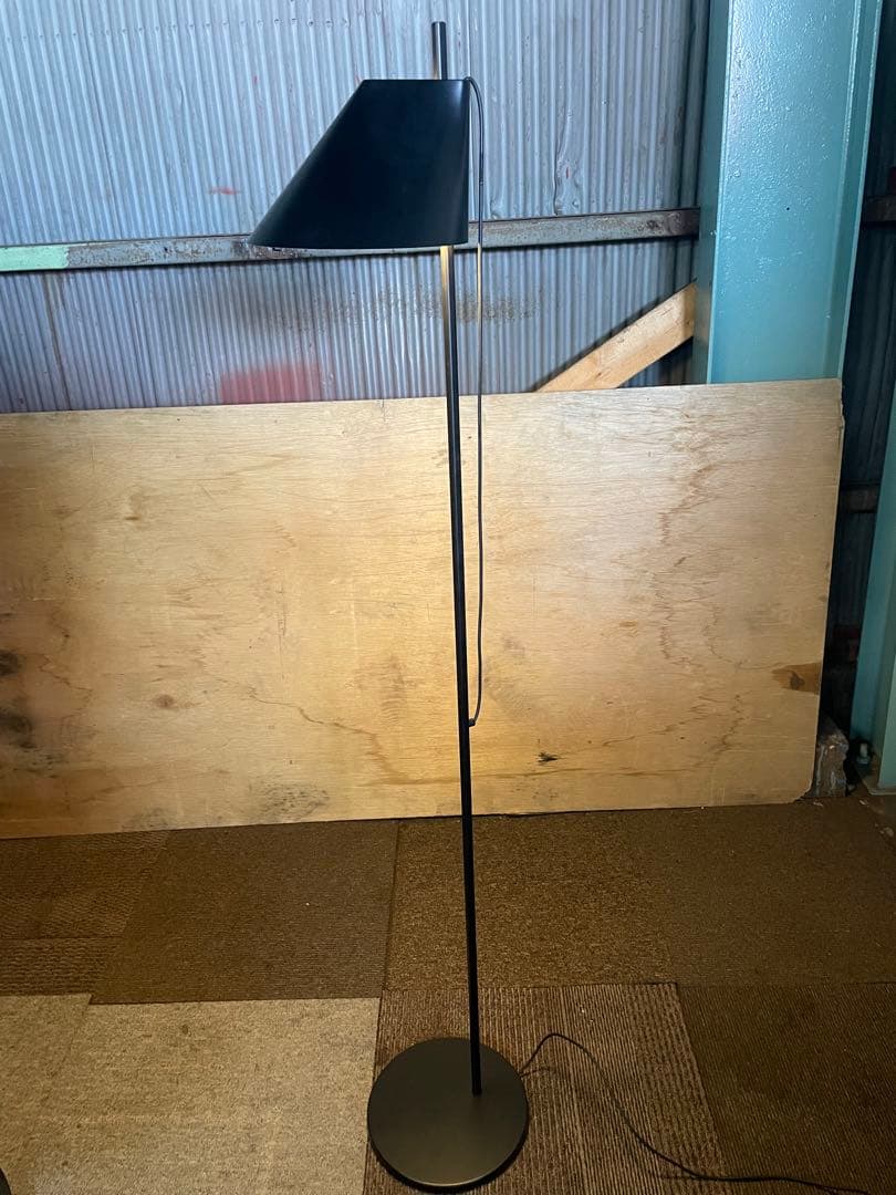 Louis Poulsen ルイスポールセンyuh フロアライト