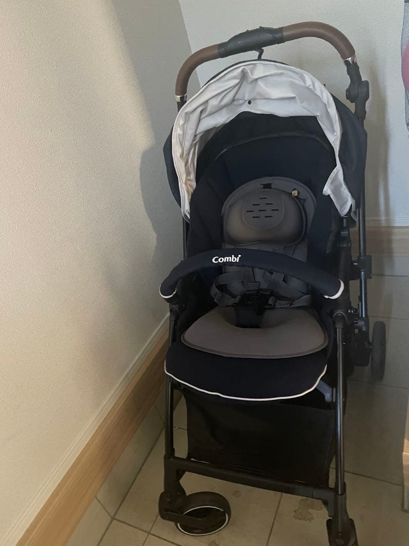Combi ベビーカー スゴカルスイッチ クリアネイビー