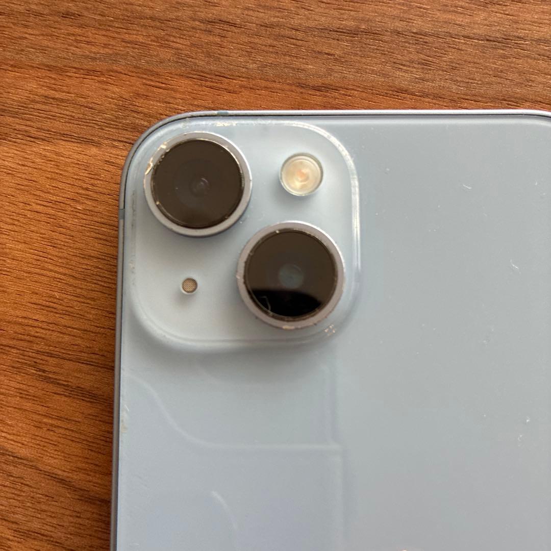 iPhone 14 ブルー