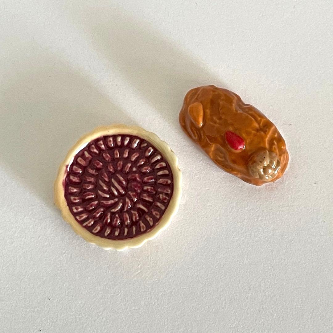 アルザスのお菓子　フェーブ　フェーブ　フランス　陶器　ミニチュア　フランス雑貨