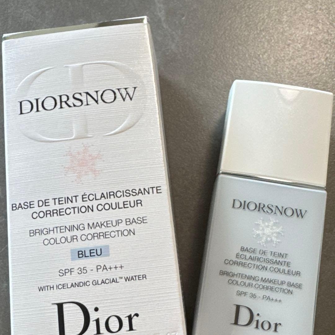 スノーメイクアップベース　ブルー　未使用SPF35 PA+++ 30ml