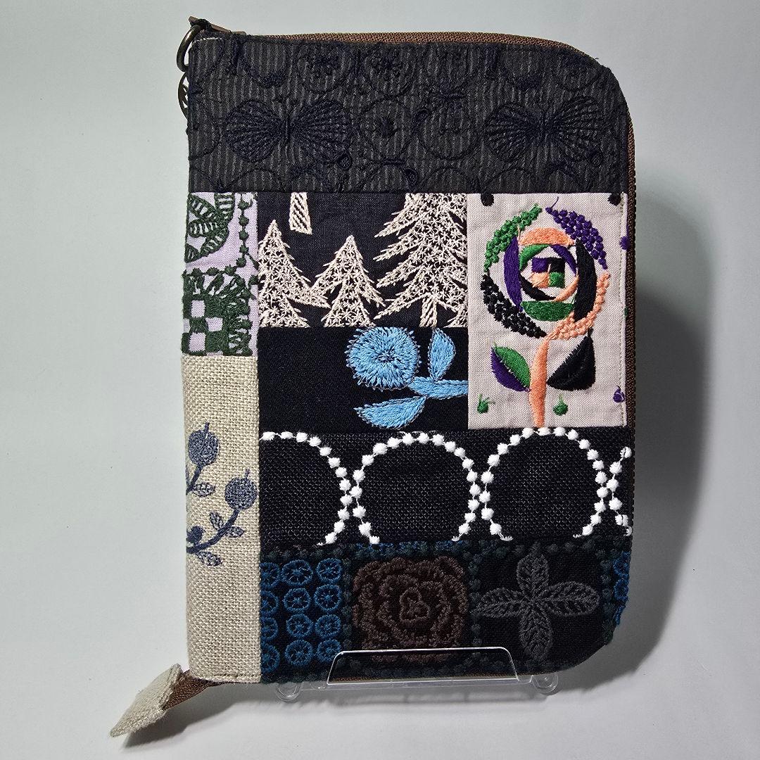 ハンドメイド　ミナペルホネン　手帳ケース　母子手帳ケース