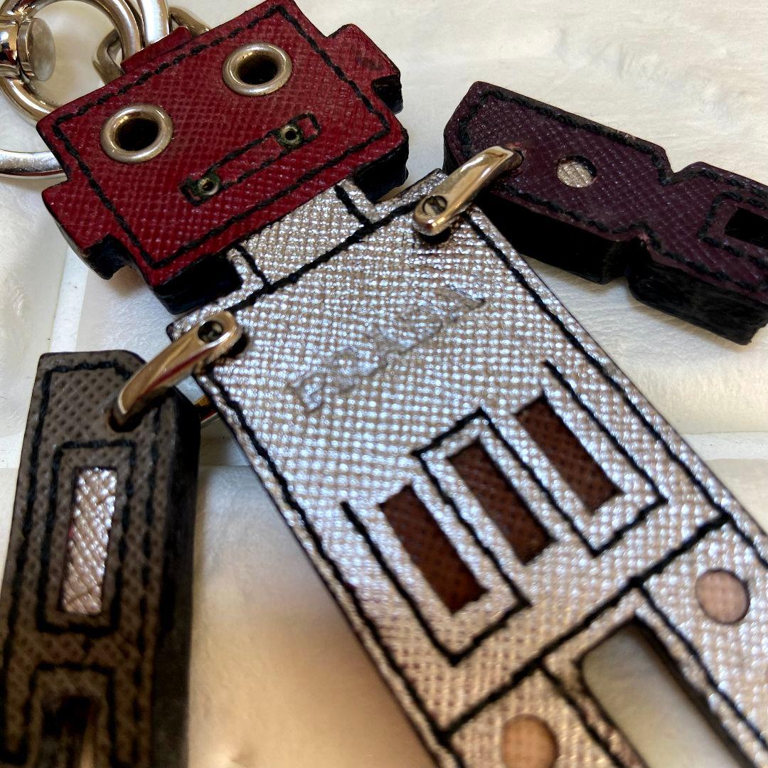 【希少】PRADA　プラダ　ロボット　チャーム　キーリング　キーホルダー