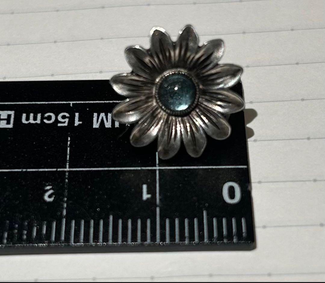 GUCCI 花モチーフ ピアス(片耳用) SV925