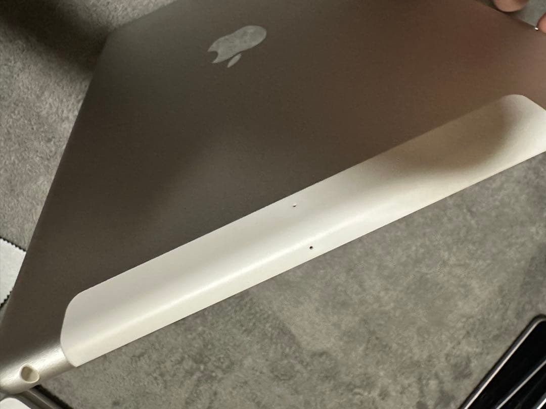 Apple iPad 第6世代 32GBホワイト 本体