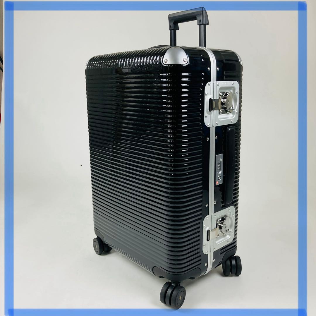 エフピーエムミラノ スーツケース Bank Light Spinner68