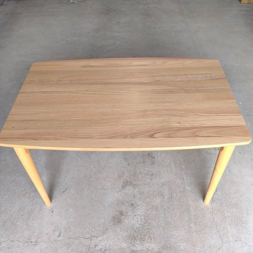 【未開封をお届け！】115センチ　ダイニングテーブル 自然木仕上げ 引き出し付き