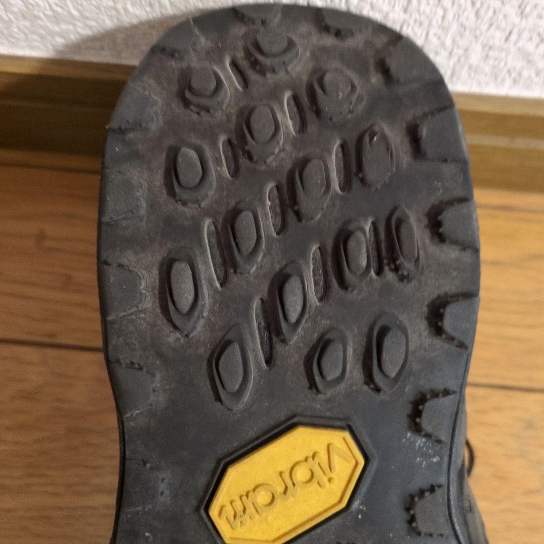 New Balance ブラック スニーカー メンズ