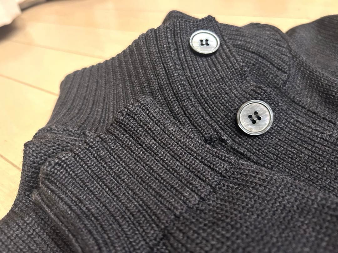 〔よしみ〕ZANONE (美品) ブラック ウール サイズ50