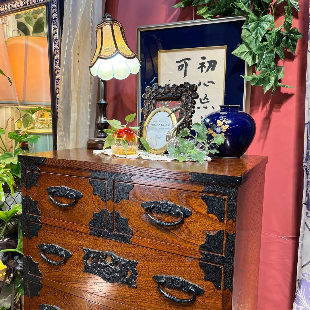 Sale 和製アンティーク　重厚感ある鉄器　　チェストキャビネット　民芸タンス