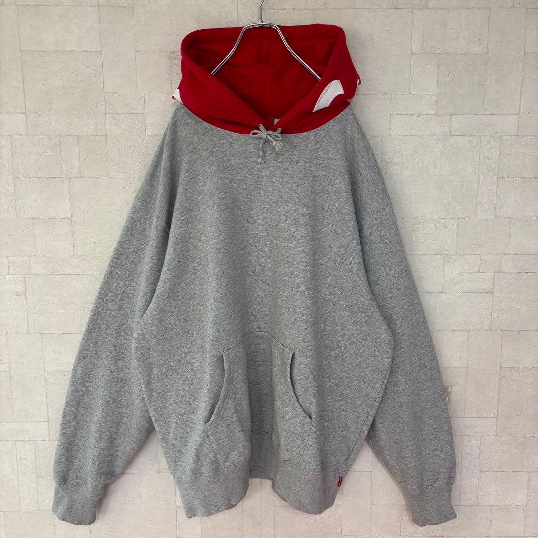 【希少XLサイズ】シュプリーム☆フードロゴ グレー＆ レッド パーカー　896