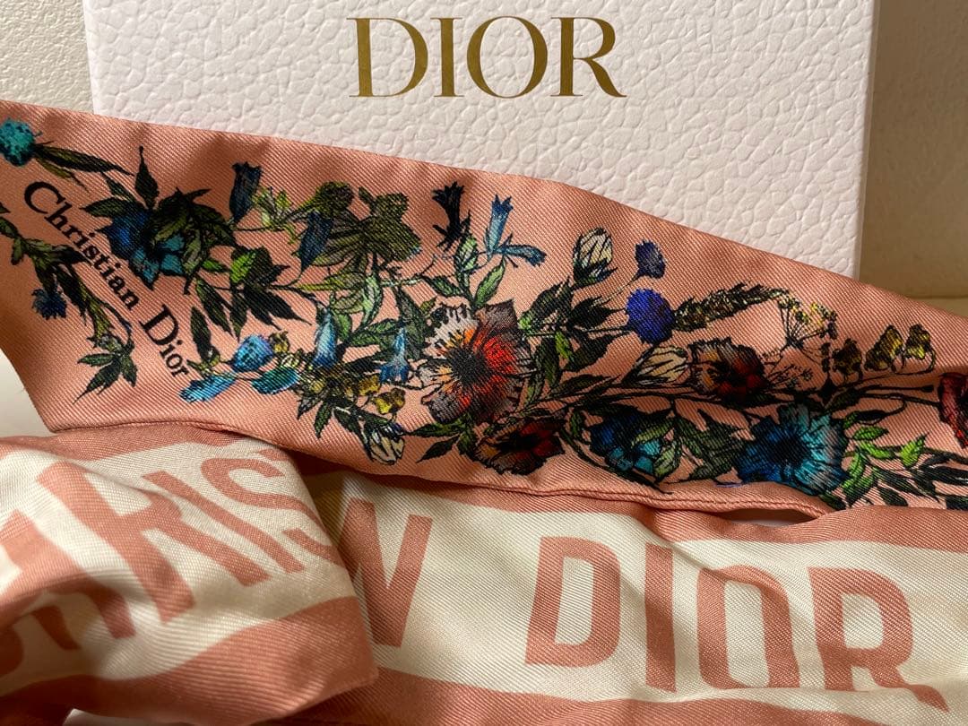 【美品】Christian Dior 花柄ピンク　リボンスカーフ　ミッツァ