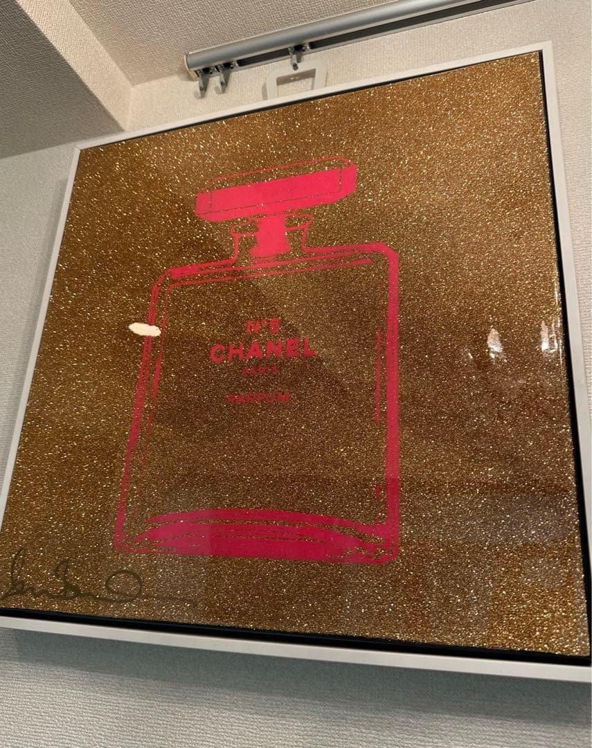 サイン入り証明書付きシェーン・ボーデン No.5 CHANELゴールド絵画