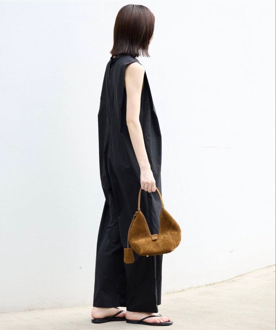 リラックスイージーVネックオールインワン