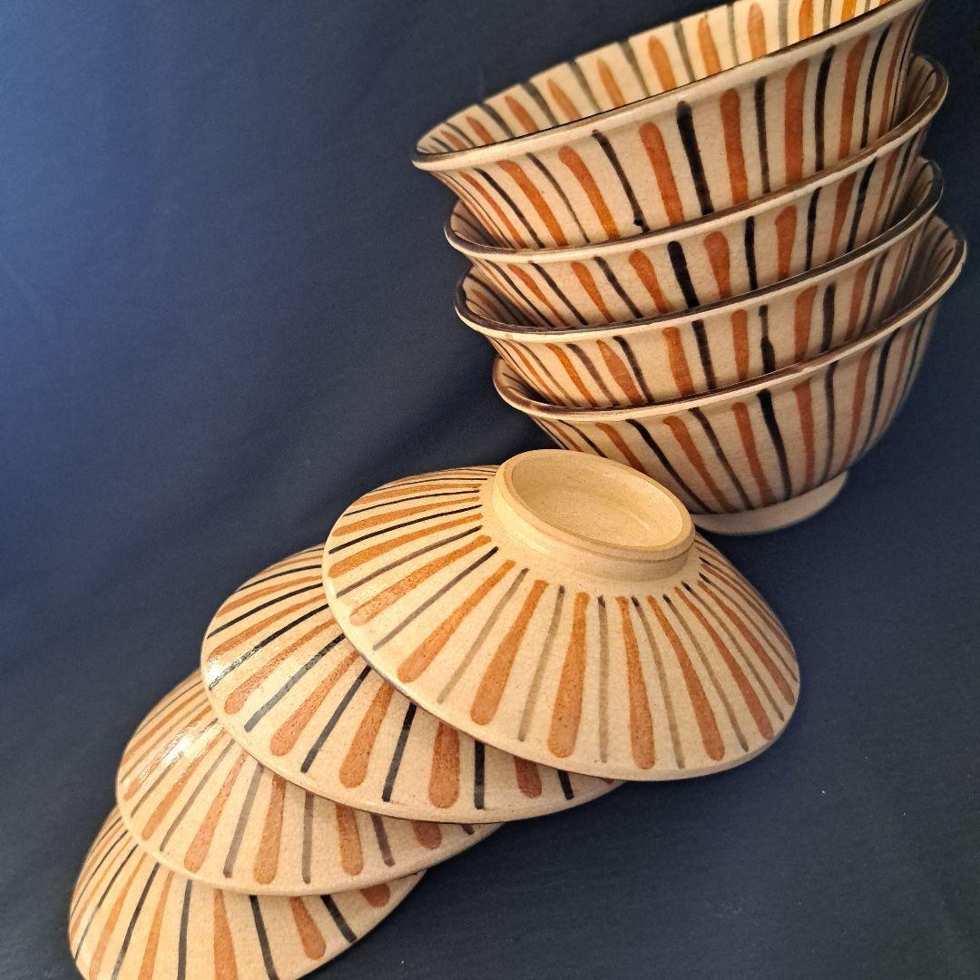 「麦わら手(で)を愉しむ！」瀬戸焼き蓋茶碗(直径11.5cm) 4客セット 骨董