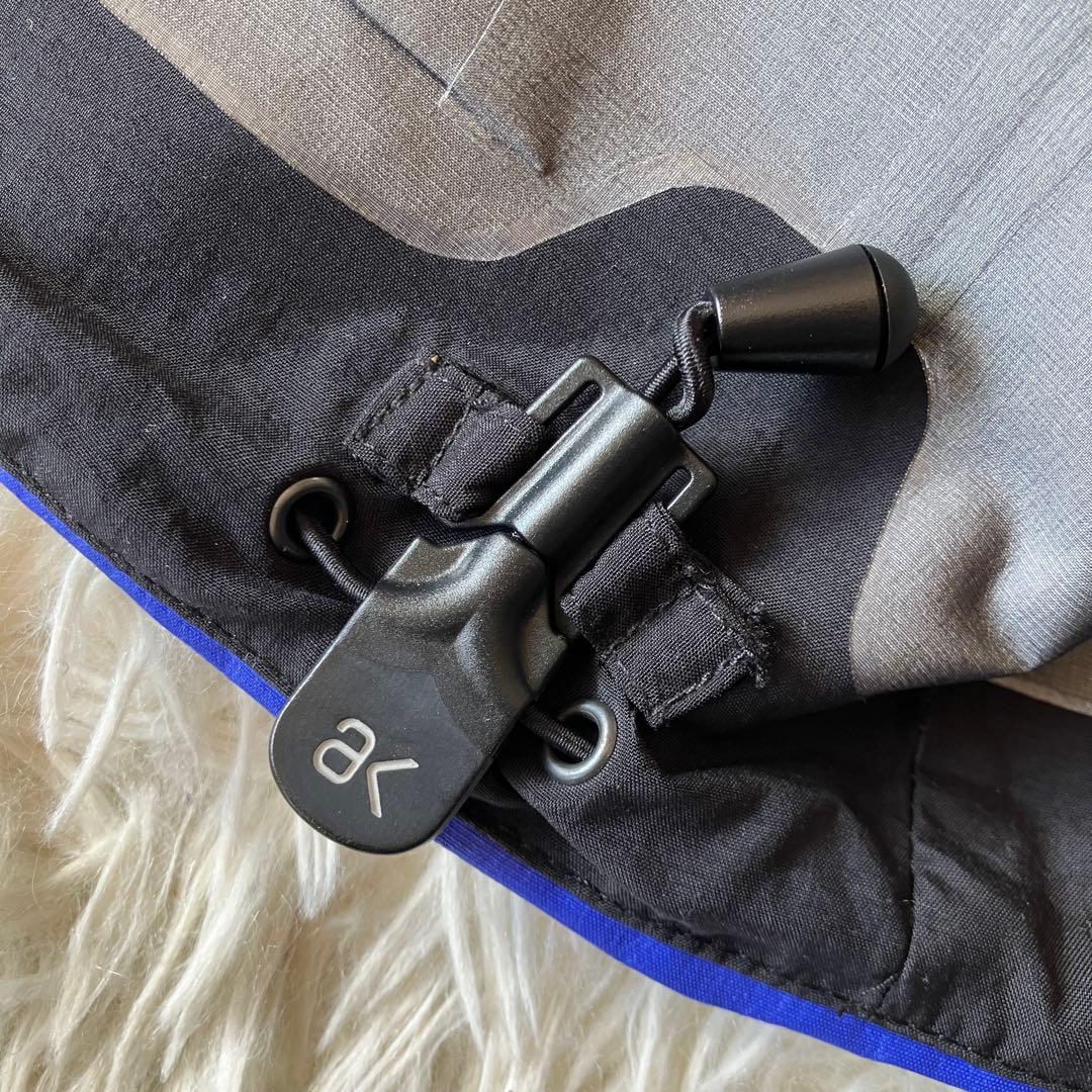 #4L✨BURTON AK457✨ゴアテックス✨スノボジャケット メンズS