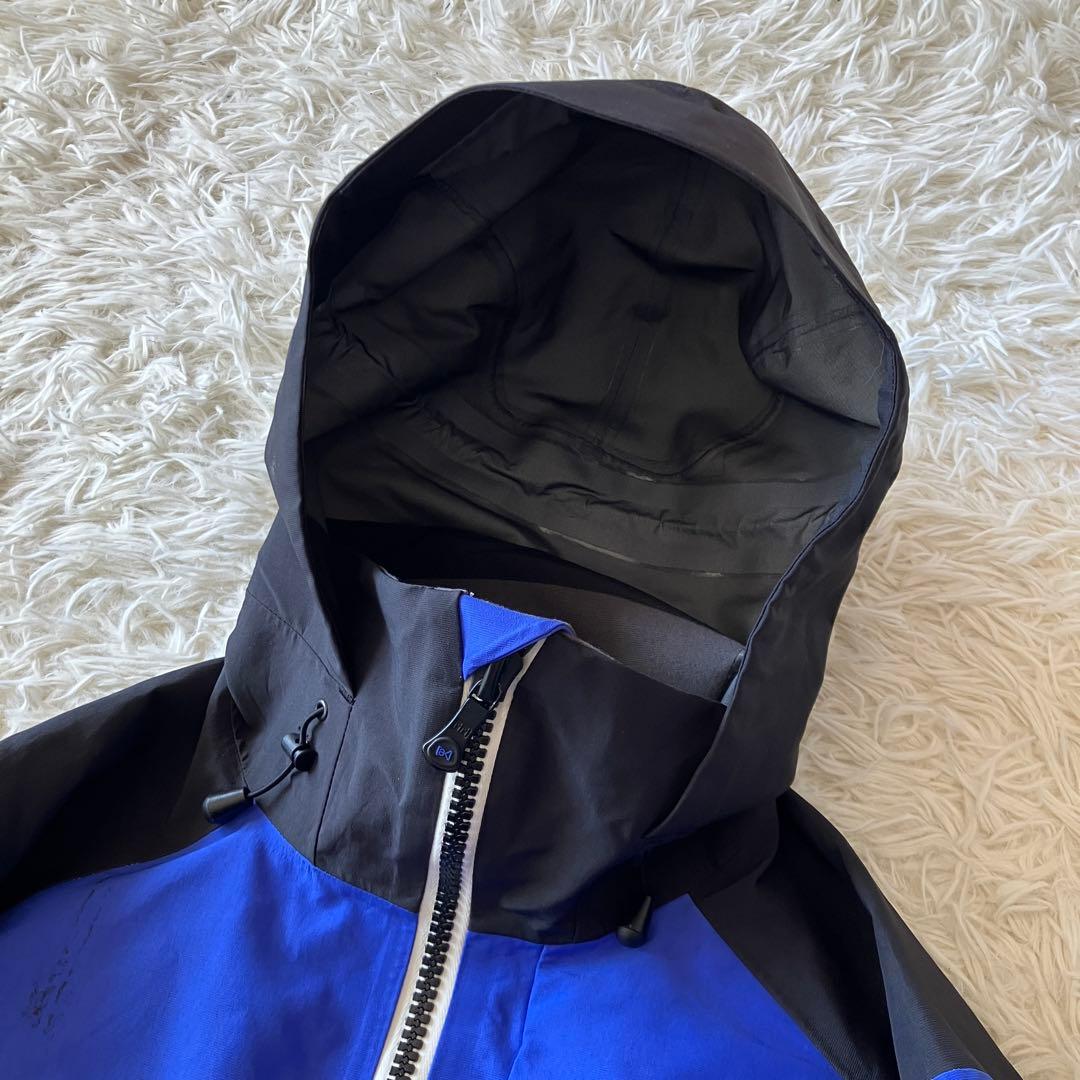 #4L✨BURTON AK457✨ゴアテックス✨スノボジャケット メンズS