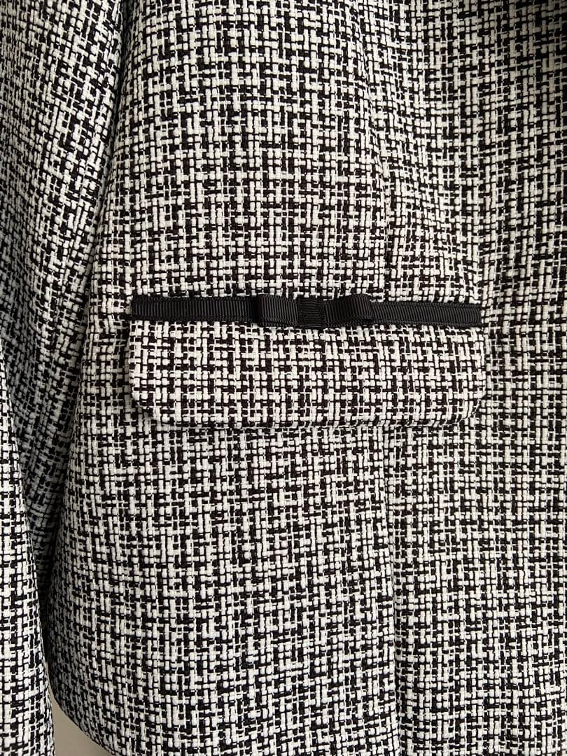 フォーマル3点スーツ　17号　卒業入学卒園　ネックレス　コザージュ　新品タグ付き