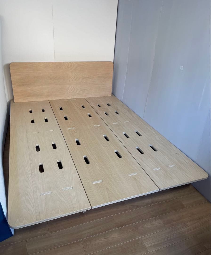 ダブルベッドフレームのみ（Koala）2024年購入名古屋市内受け取りのみ