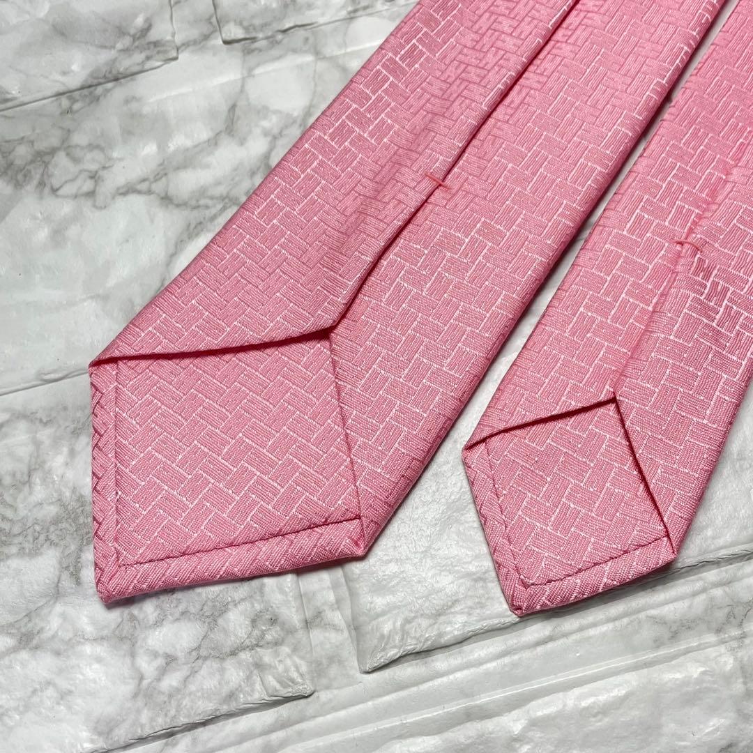 エルメス　HERMES ネクタイ　現行タグ　H織　ファソネ　ピンク　ソリッドタイ
