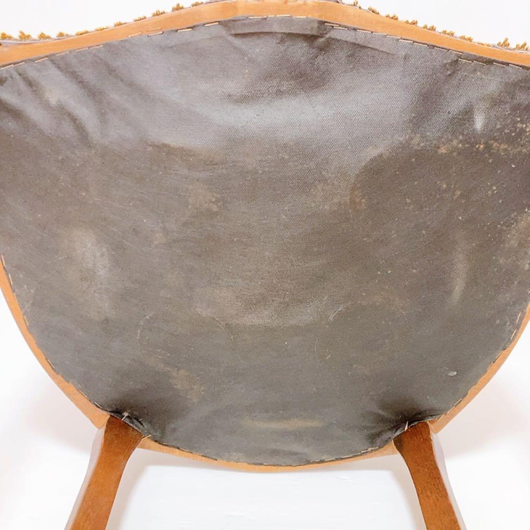 アンティーク　クラシックスタイル　アームチェア 猫脚　椅子　合皮　サロンチェア