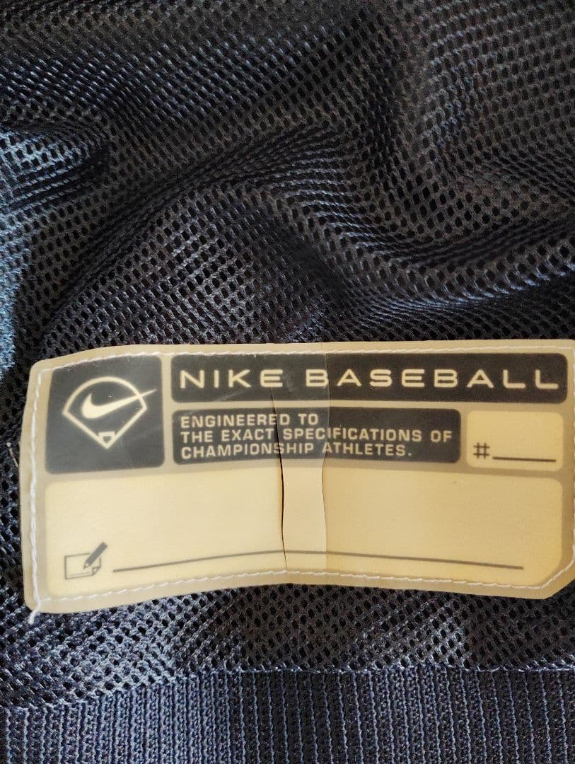 激レア　未使用　NIKE 野球　プルオーバー　刺繍センターロゴ　ネイビー　M